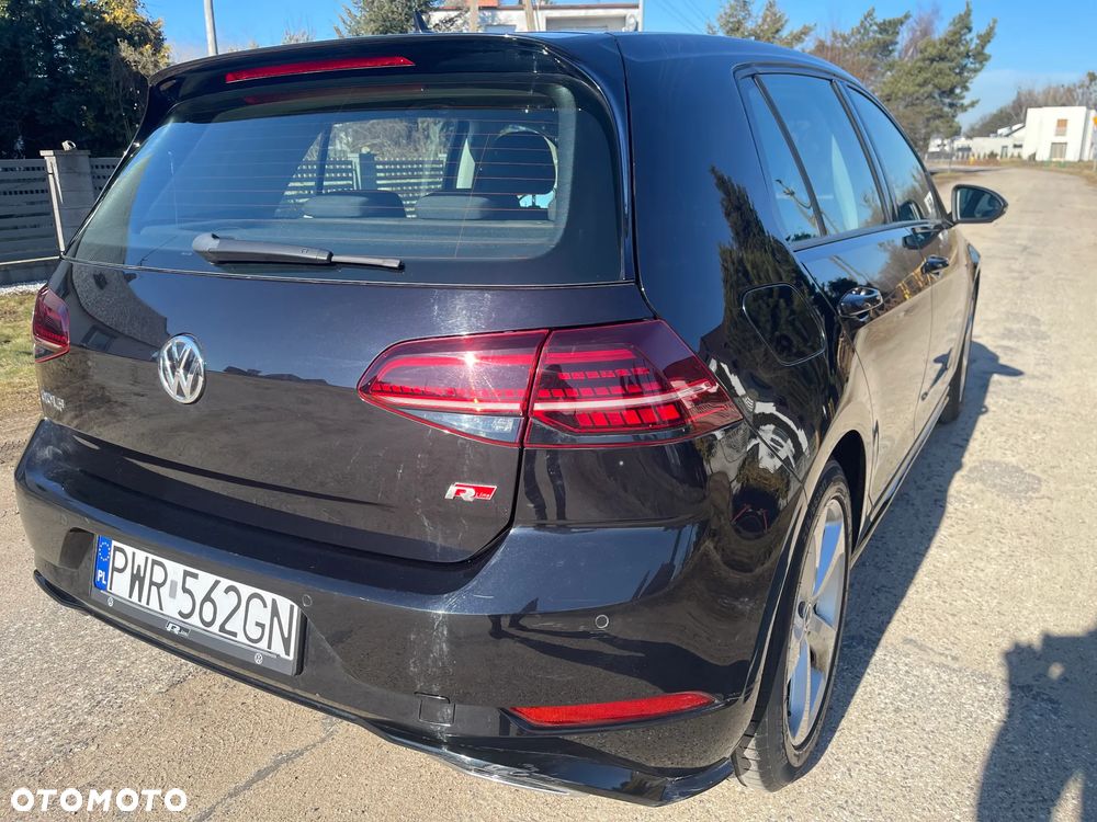 Volkswagen Golf 2.0 TDI R-Line DSG - 11