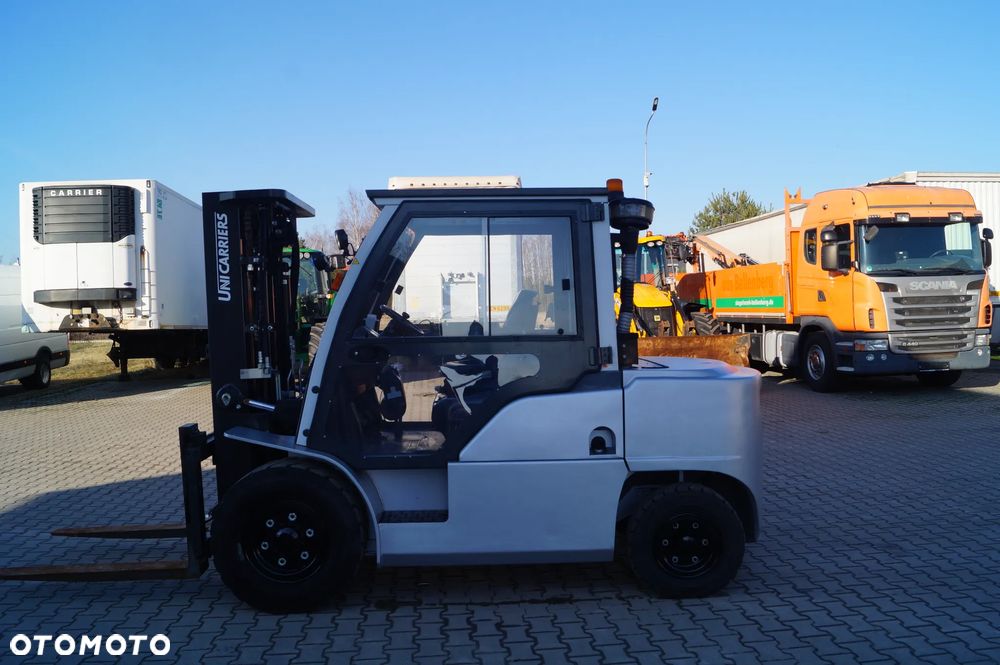 Nissan Wózek widłowy 5 tony udźwigu - 7