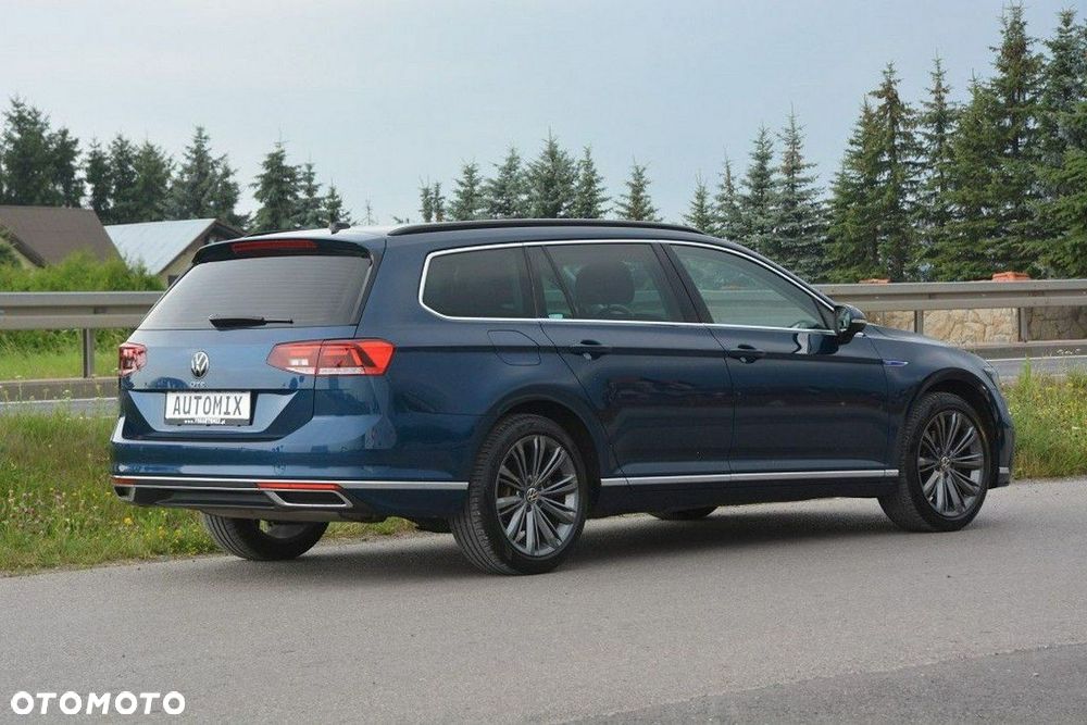 Volkswagen Passat - 7