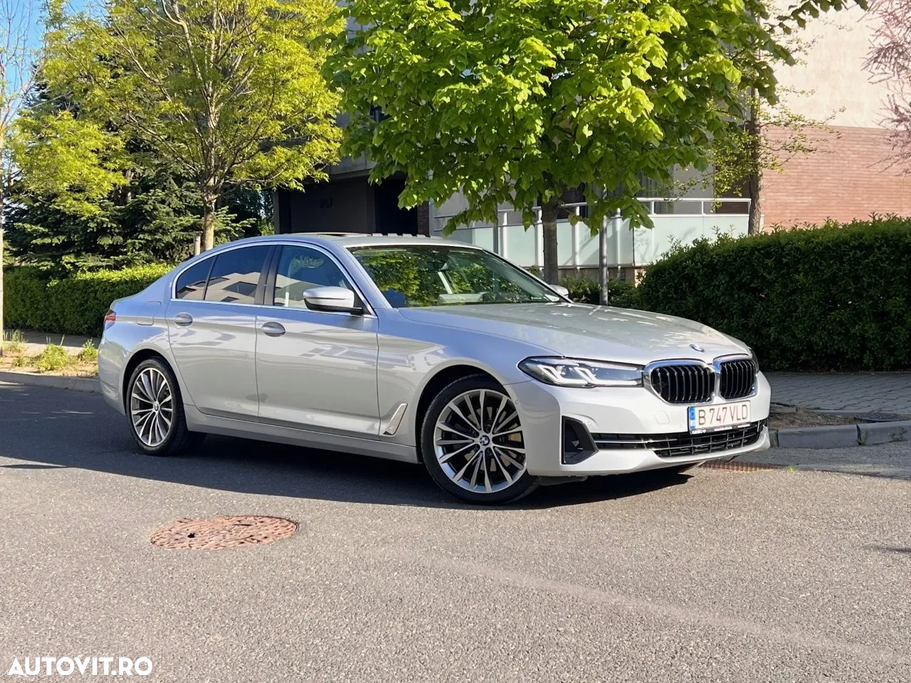 BMW Seria 5 520d AT MHEV - 11