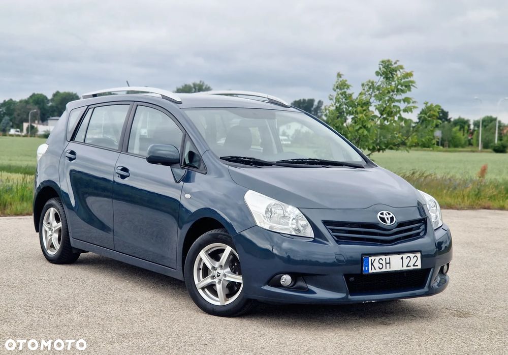 Toyota Verso 1.8 7-Sitzer Comfort - 2