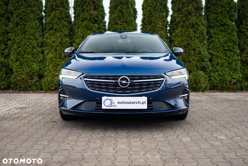Opel Insignia - 2