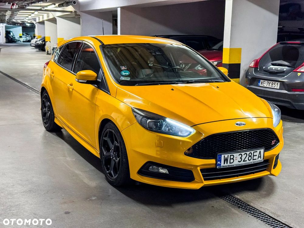 Ford Focus 2.0 EcoBoost ST-2 - 3