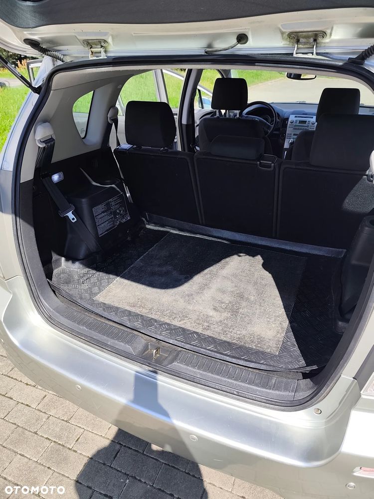 Toyota Corolla Verso 1.8 Sol + 7os - 10