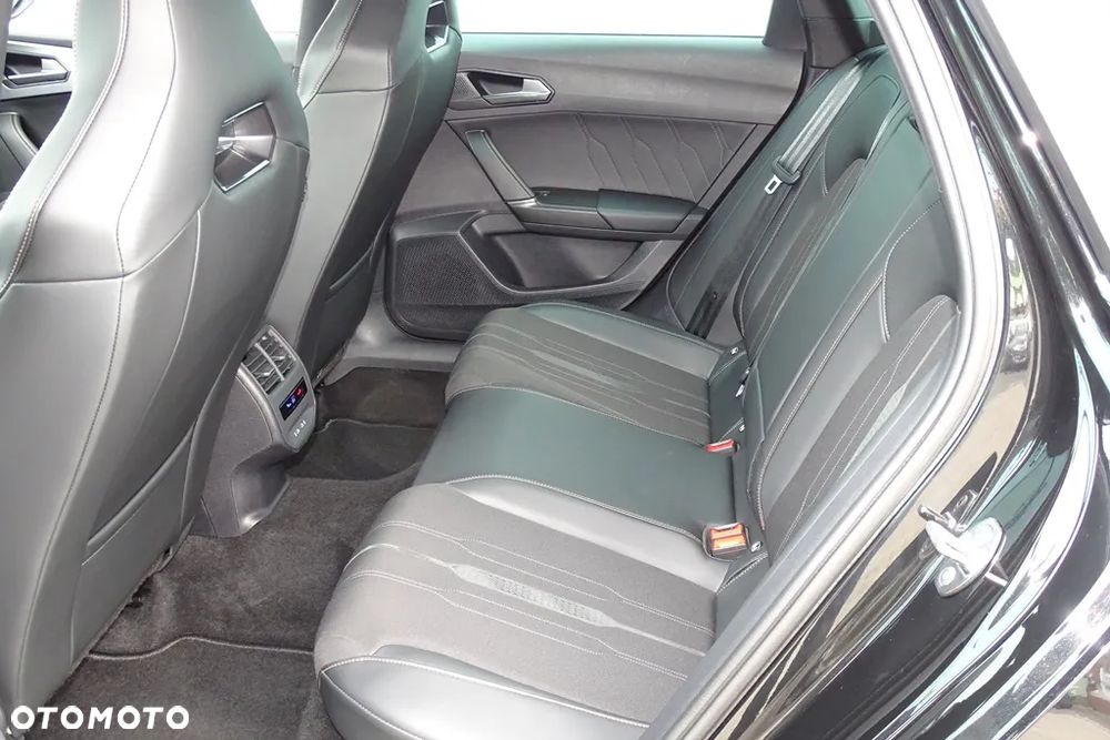 Cupra Leon Sportstourer 1.4 e-Hybrid (180 kW System) VZ CUP - 21