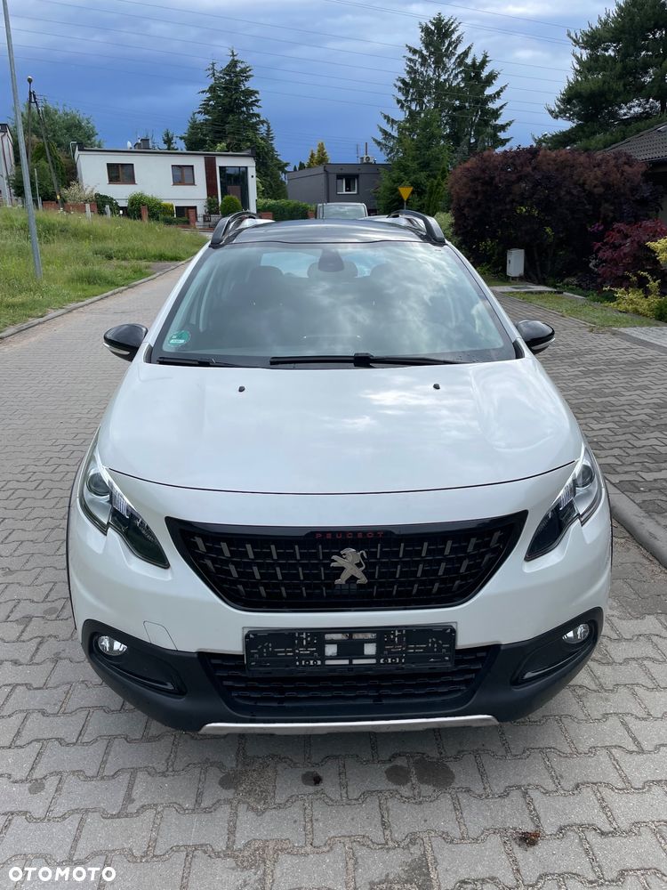 Peugeot 2008 1.2 PureTech GT Line S&S - 3