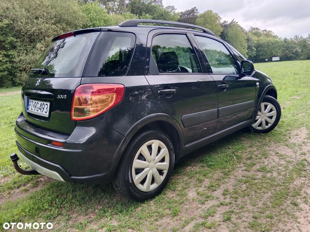 Suzuki SX4 2.0 DDiS 4x2 Style - 18