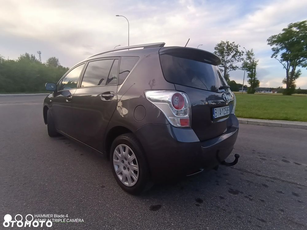 Toyota Verso 2.0 D-4D Edition - 6