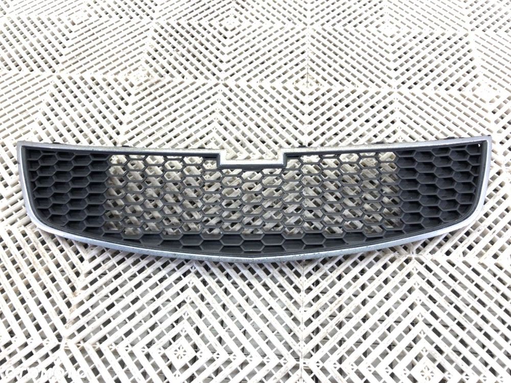 ATRAPA GRILL  CHEVROLET CRUZE liftback (J305) 2010 - 2022 1.6 91 kW [124 KM] benzyna 2011 - 2022 - 1