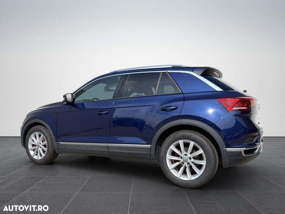 Volkswagen T-Roc - 4