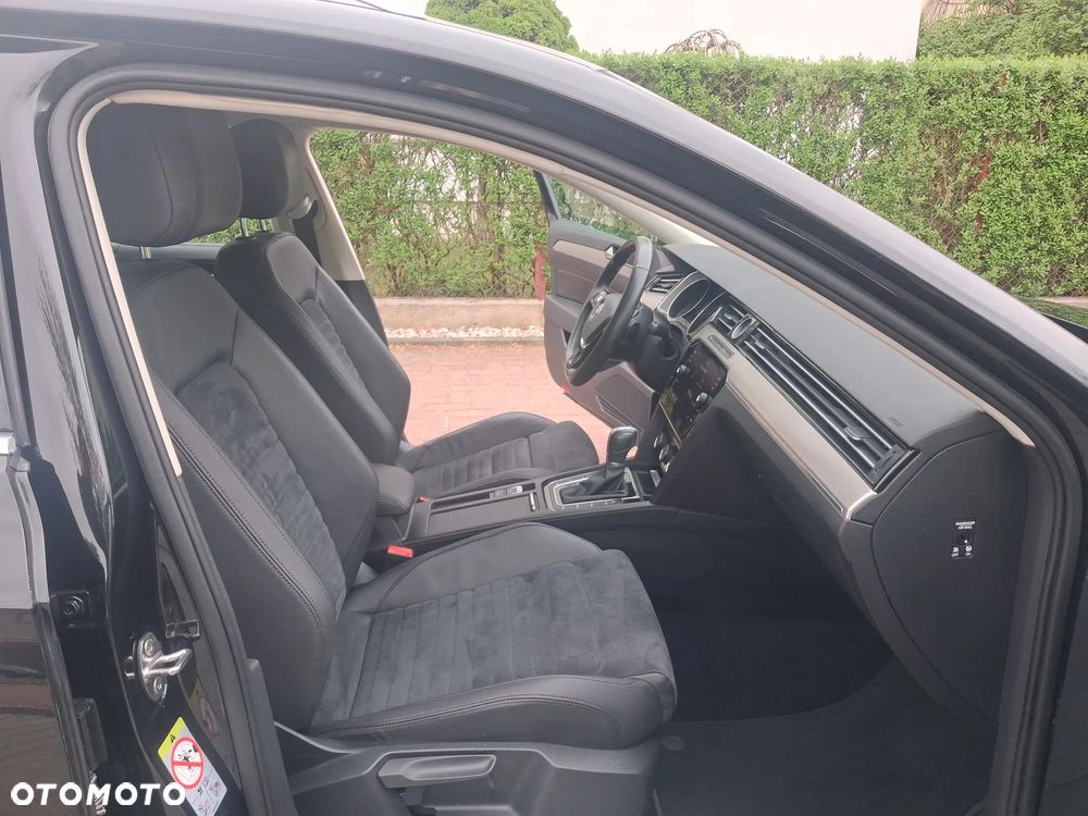 Volkswagen Passat - 15