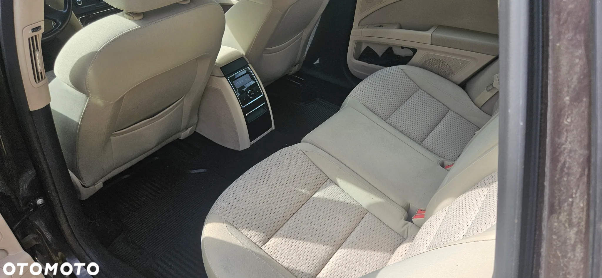 Skoda Superb 1.8 TSI 4x4 Comfort - 9