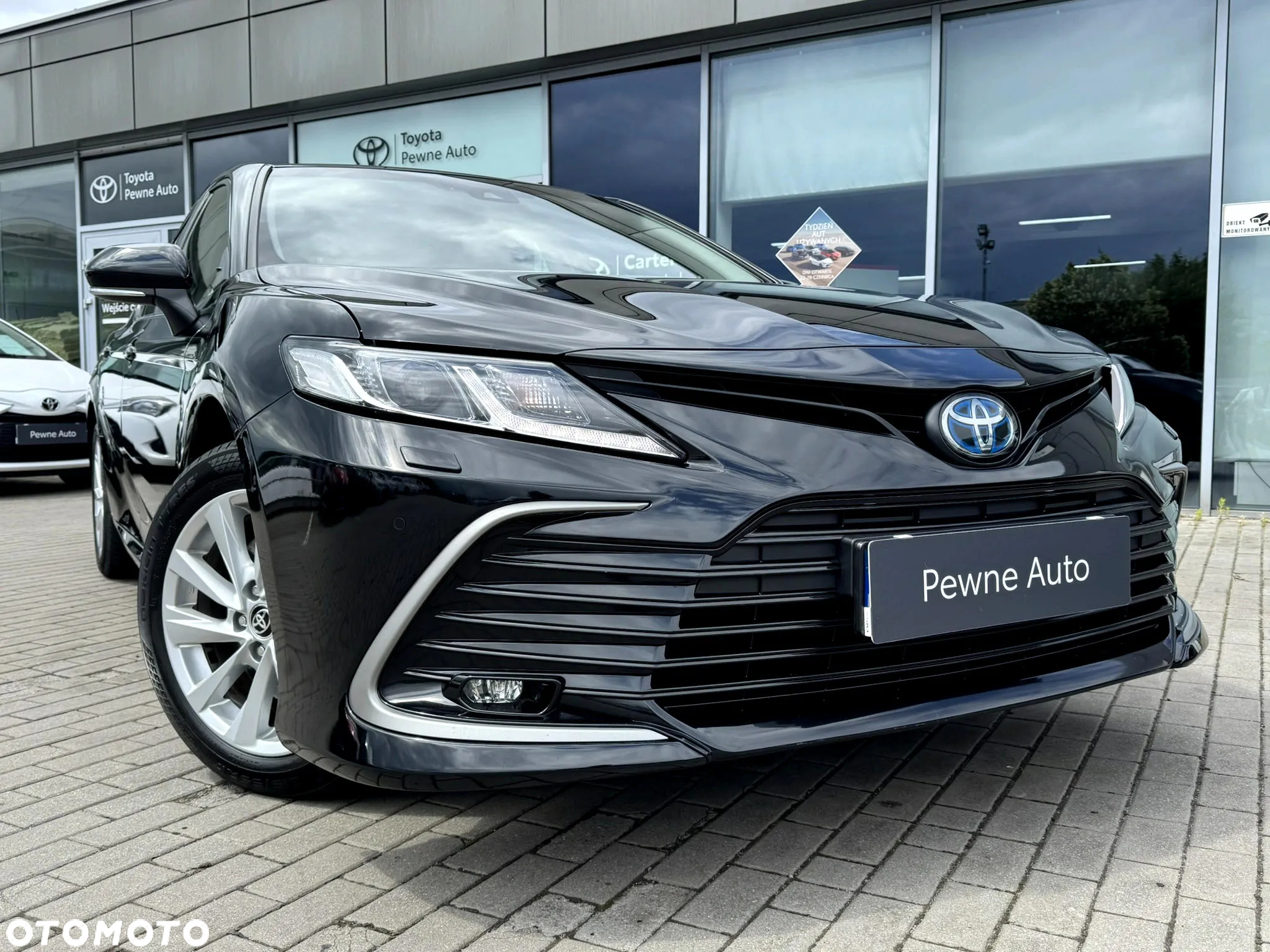 Toyota Camry 2.5 Hybrid Comfort CVT - 4
