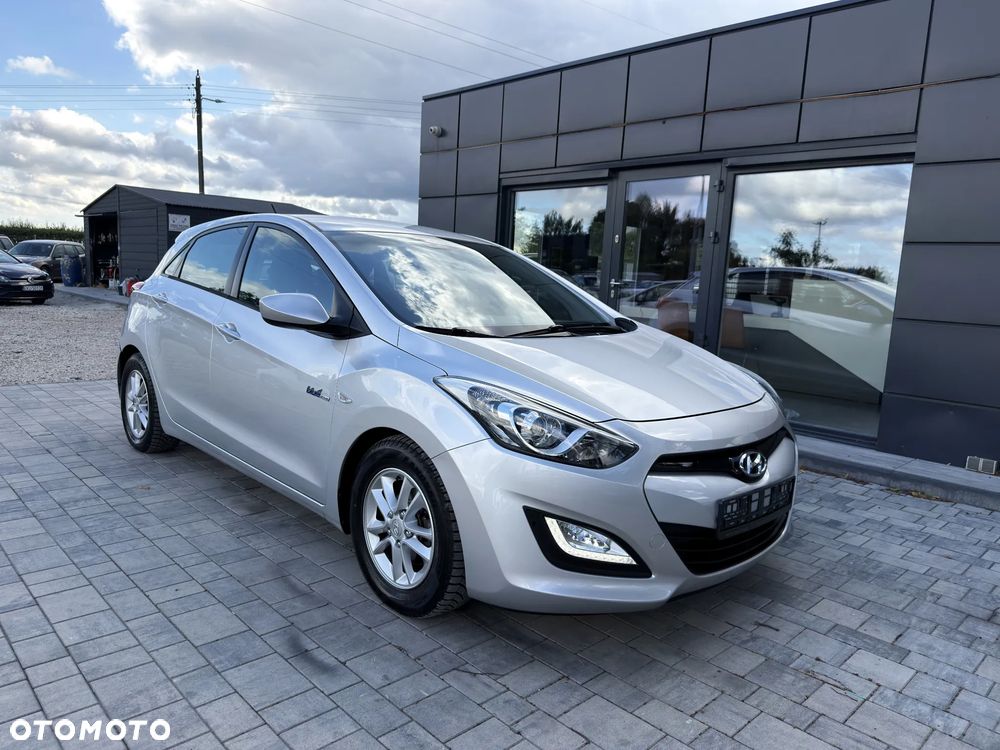 Hyundai i30 1.6 GDI Premium - 10