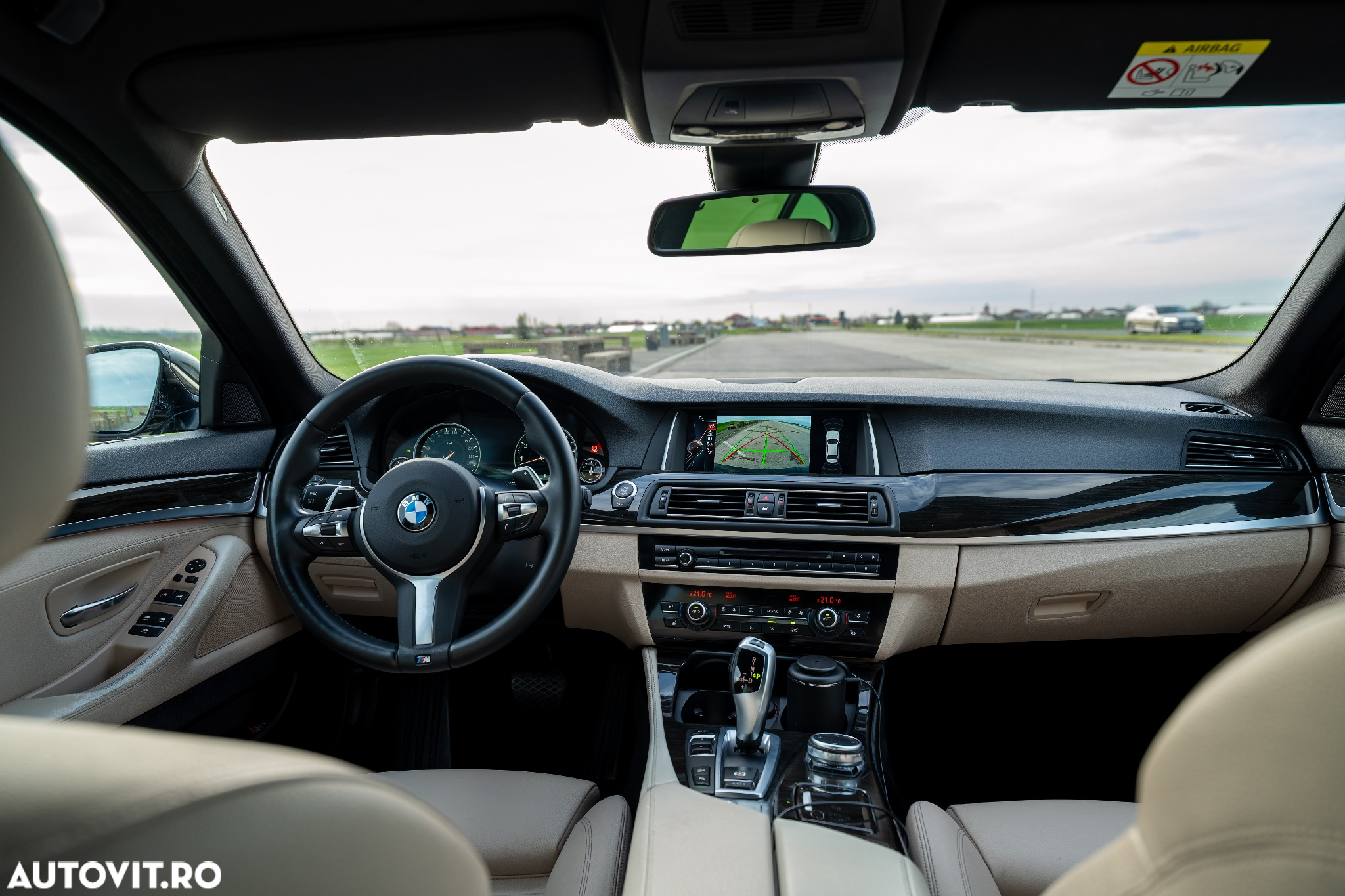 BMW Seria 5 535i xDrive - 11