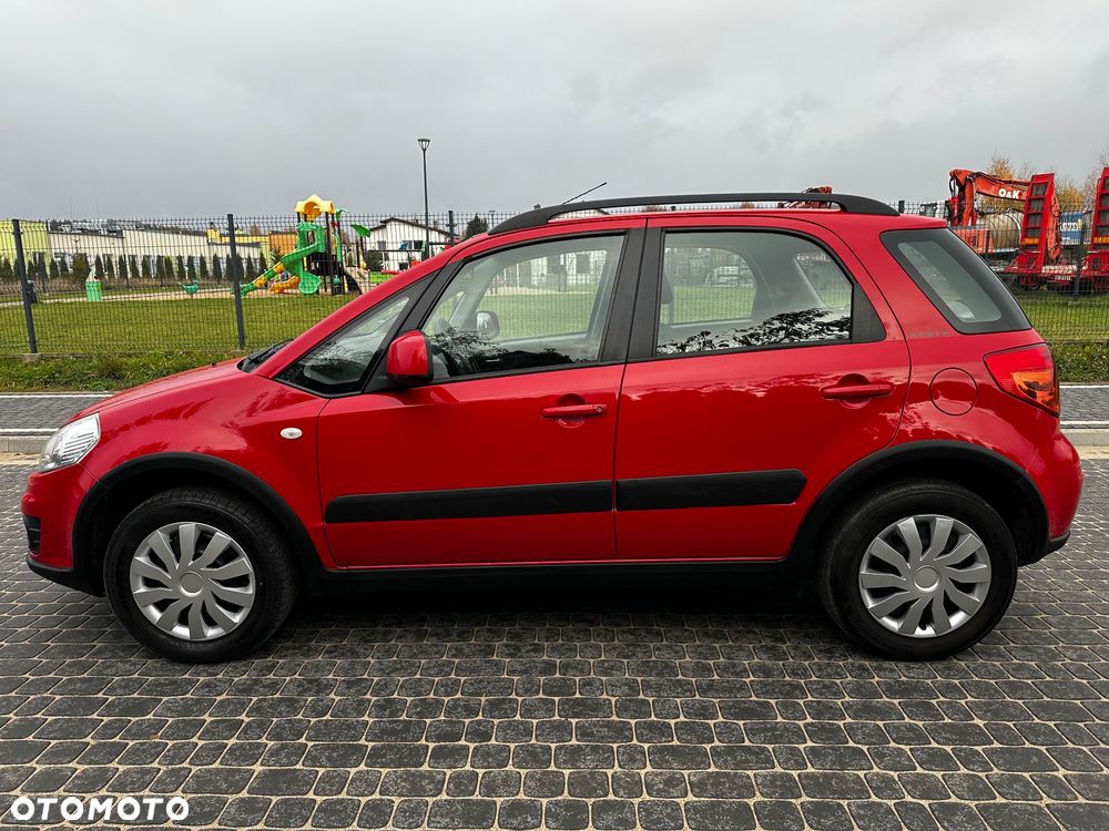 Suzuki SX4 1.6 VVT 4x4 Style - 4