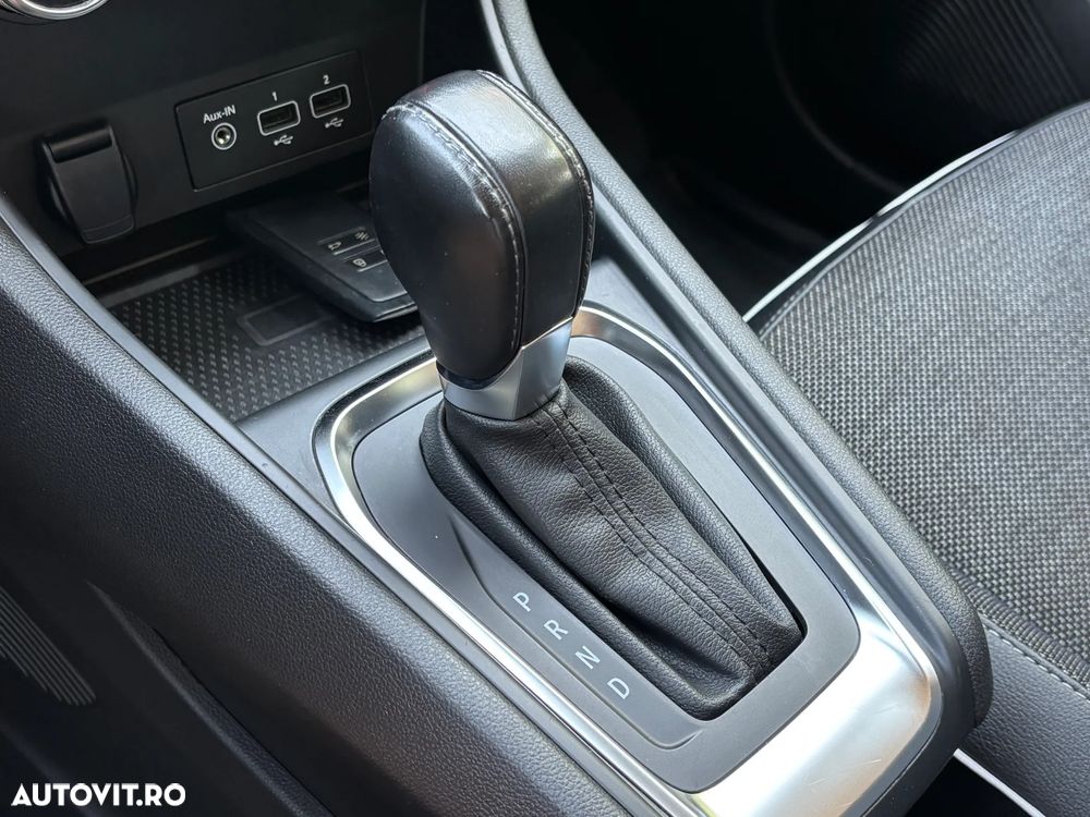 Renault Captur TCe 140 EDC GPF INTENS - 21