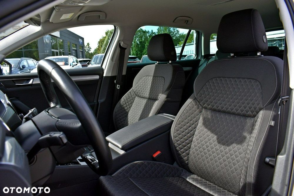 Skoda Superb 1.5 TSI Ambition DSG - 11