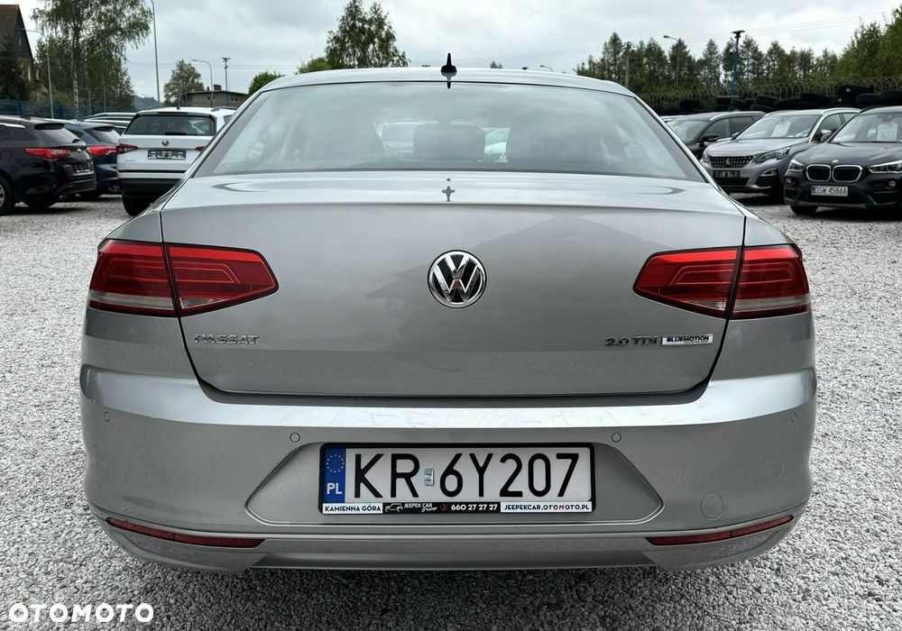 Volkswagen Passat 2.0 TDI (BlueMotion Technology) Comfortline - 3
