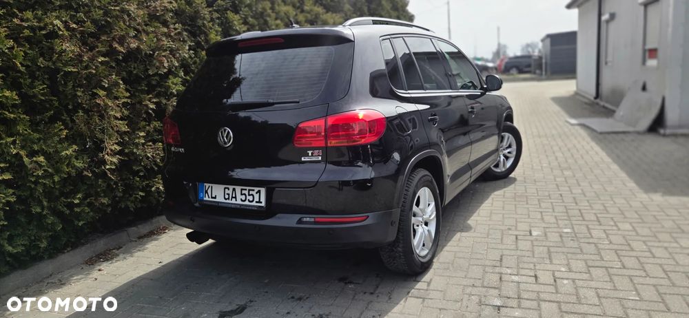 Volkswagen Tiguan - 11