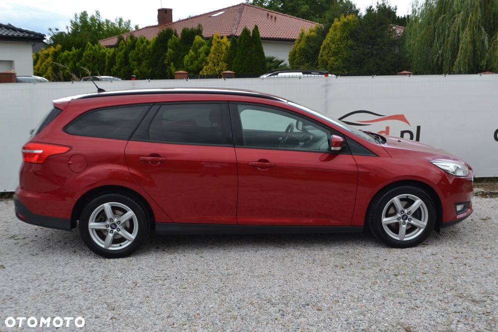 Ford Focus 1.6 TDCi DPF Titanium - 16