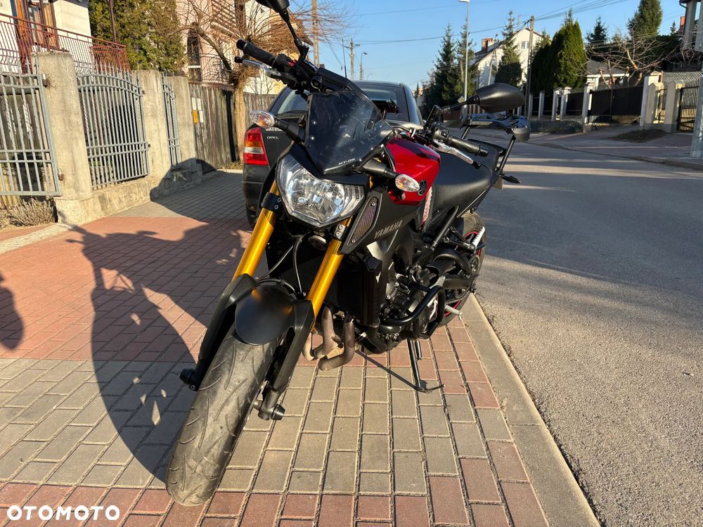 Yamaha MT - 4