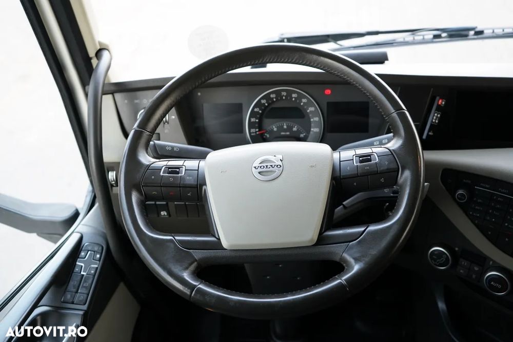 Volvo FH 460 / LOWDECK / MEGA / I-PARK COOL / I-SHIFT - 27
