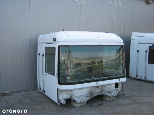 RENAULT MAGNUM DXI KABINA SZKIELET + DRZWI E5 2007 - 2