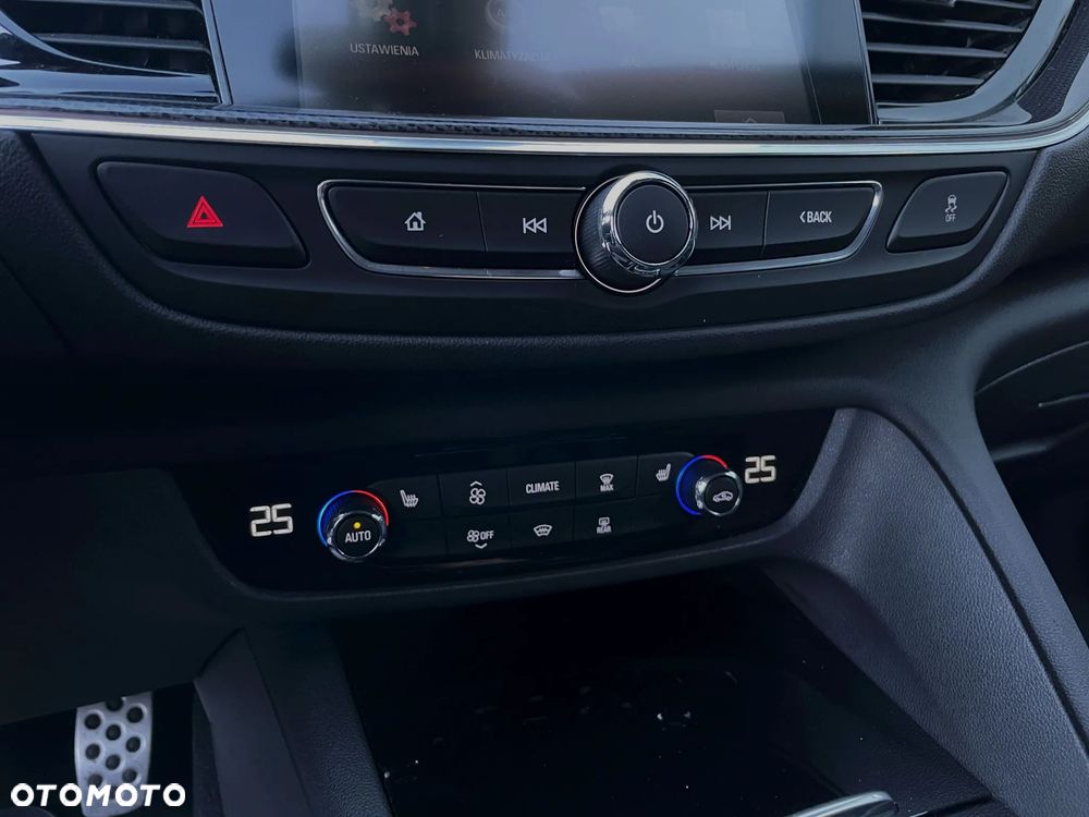 Opel Insignia 2.0 Ultimate - 29