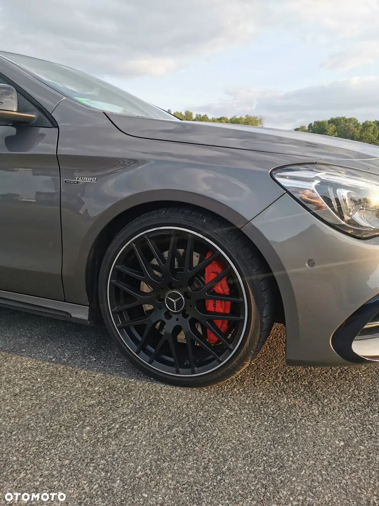 Mercedes-Benz CLA - 8
