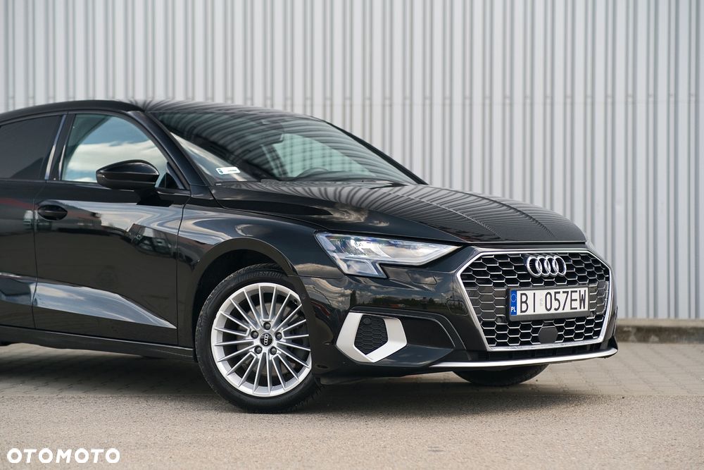 Audi A3 Sportback - 4