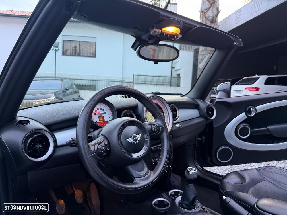 MINI Cabrio Cooper D - 26