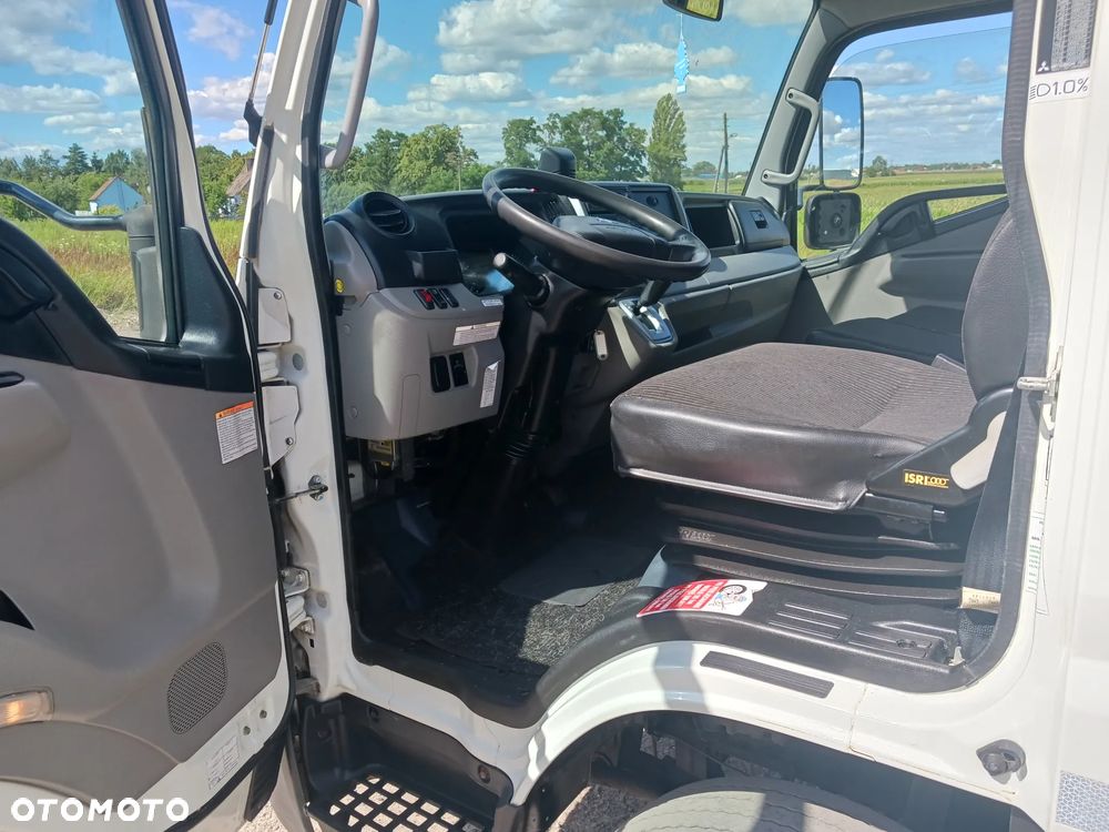 Mitsubishi Canter Fuso 9C18 2018r 299 tyś km Chłodnia Mroźnia Agregat CARRIER Supra 550 - 4