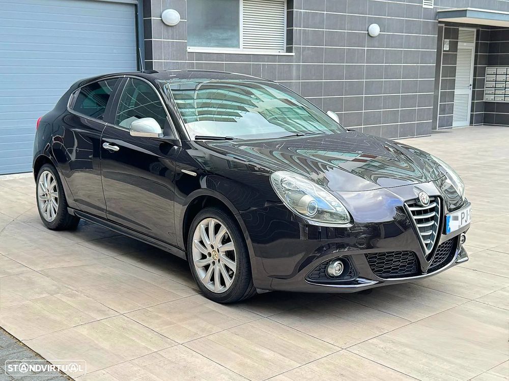 Alfa Romeo Giulietta 1.6 JTDM Distinctive - 16