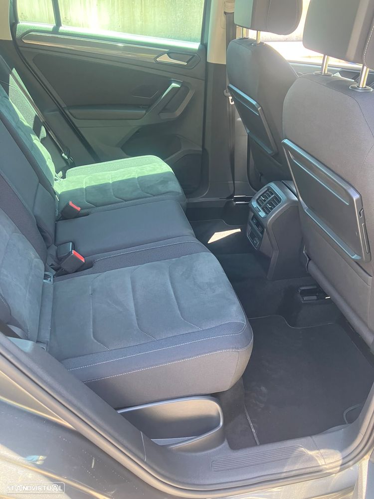 VW Tiguan 2.0 TDI R-Line - 23