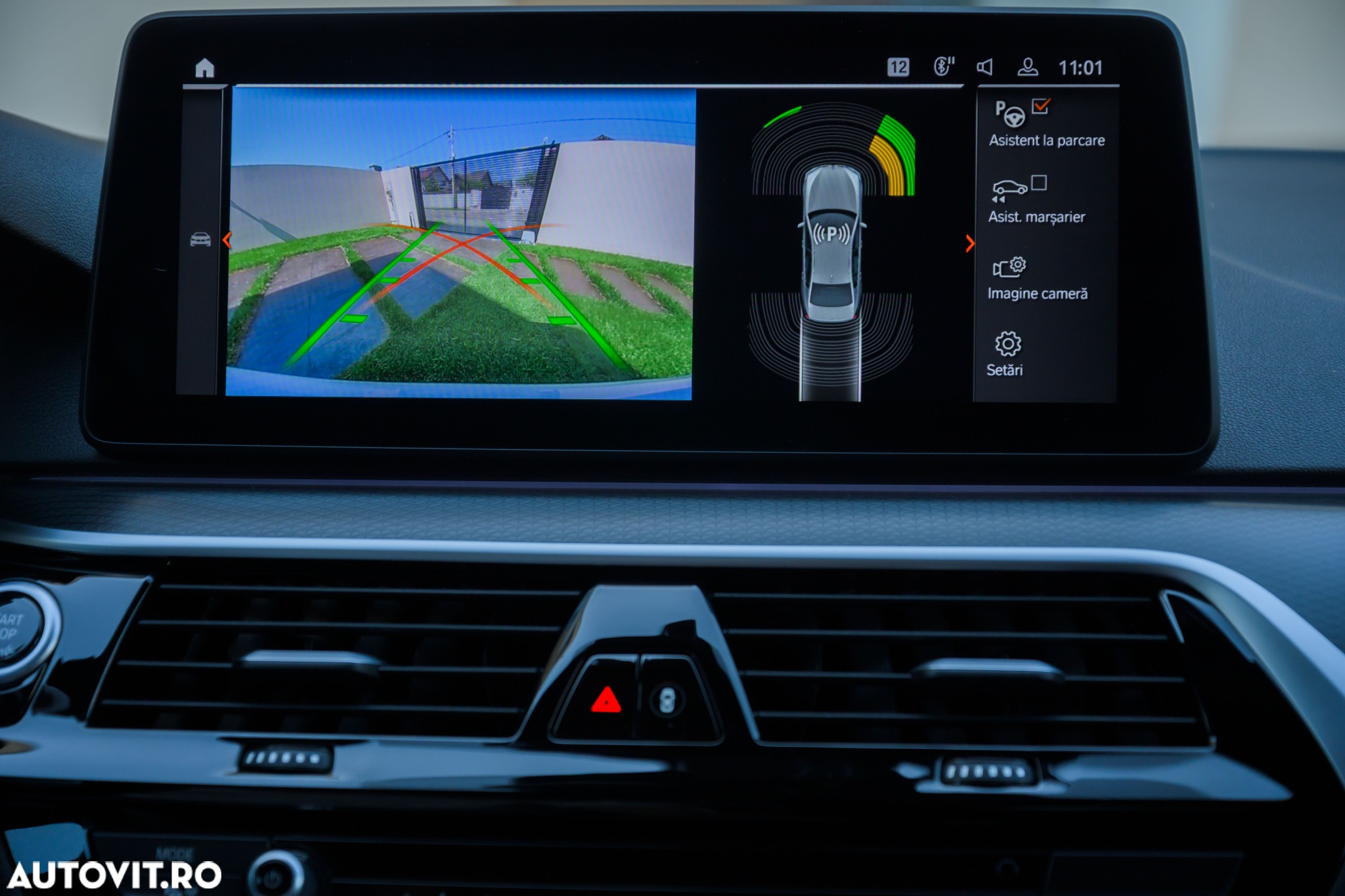 BMW Seria 5 530d xDrive AT MHEV - 17
