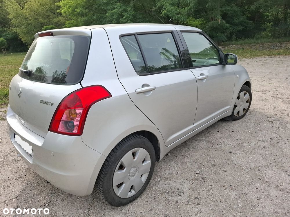 Suzuki Swift 1.3 GLX / Comfort - 4