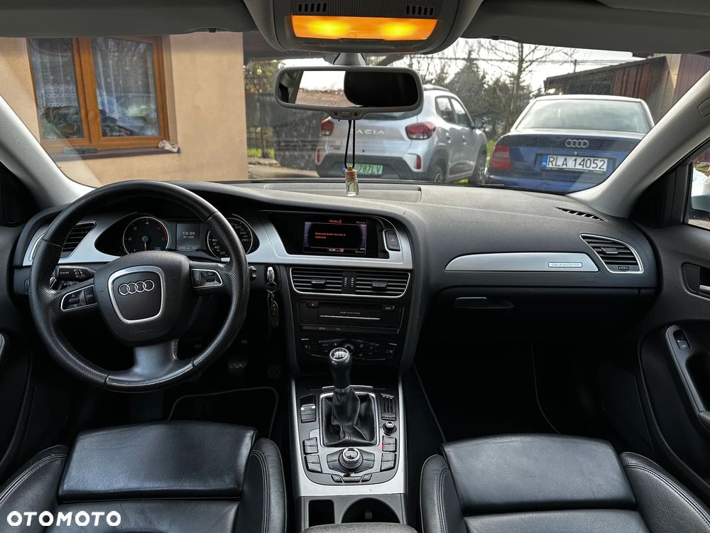 Audi A4 Allroad 2.0 TDI Quattro - 12