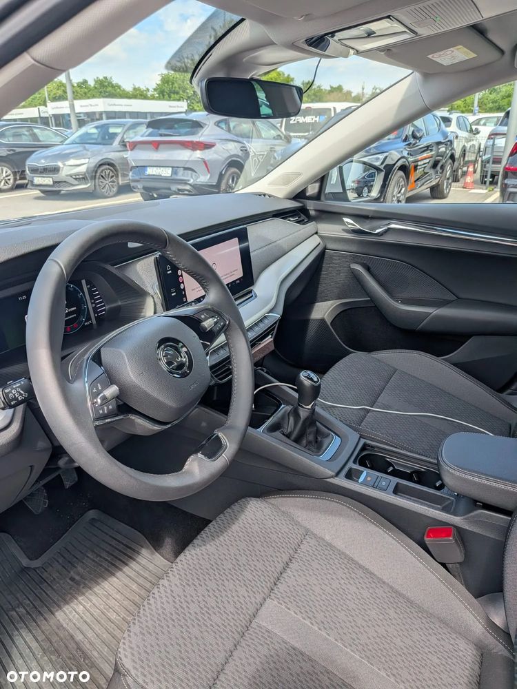 Skoda Octavia 1.5 TSI ACT Style - 8