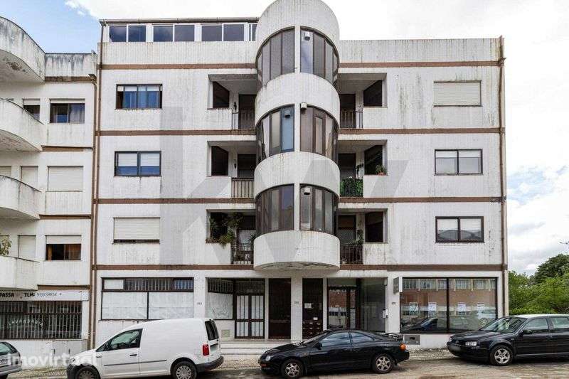 Apartamento T3 em São João da Madeira - Grande imagem: 2/9