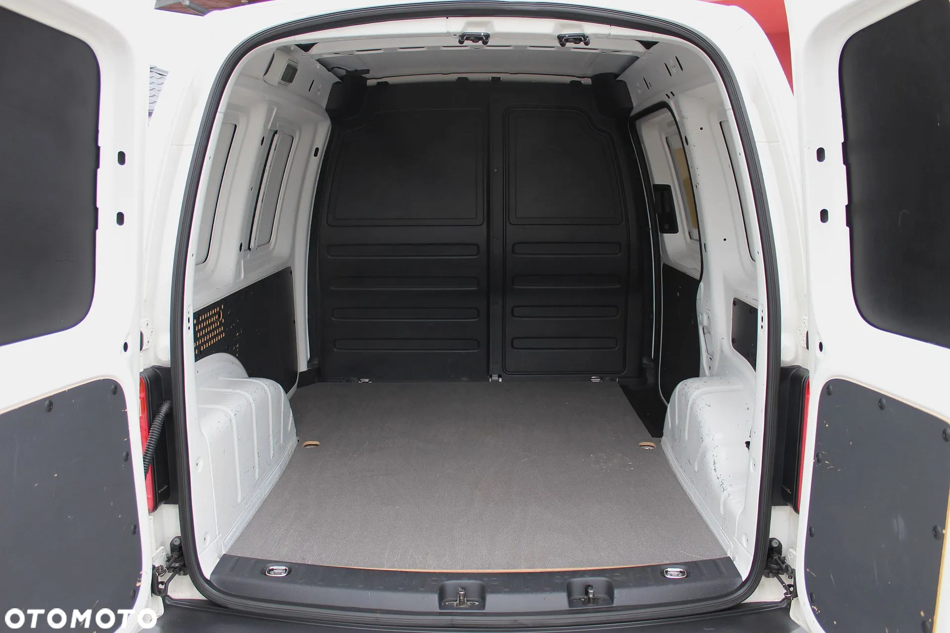 Volkswagen Caddy 2.0 TDI Trendline - 11