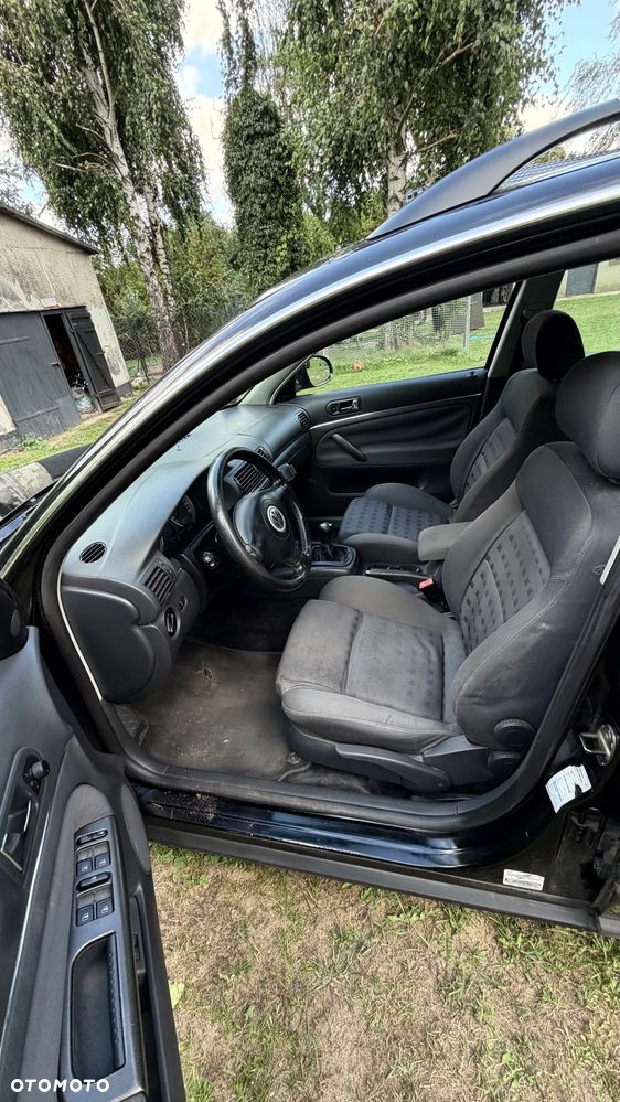 Volkswagen Passat 1.9 TDI Trendline - 8