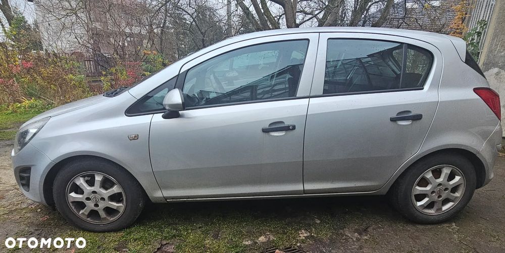 Opel Corsa 1.2 16V Enjoy - 8