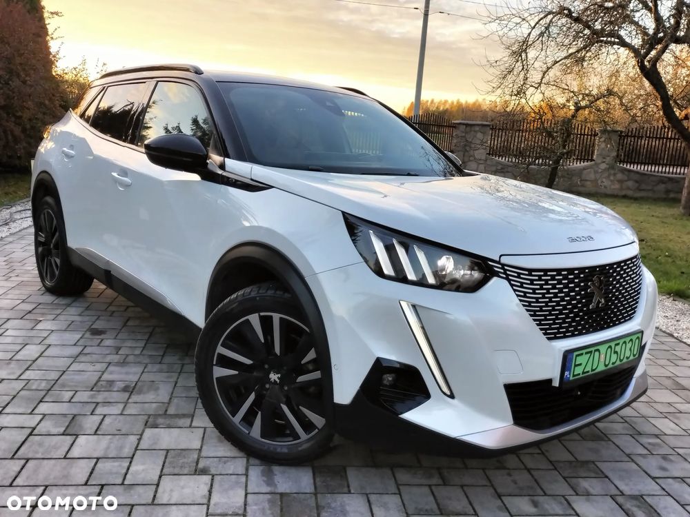 Peugeot 2008 136 GT - 1