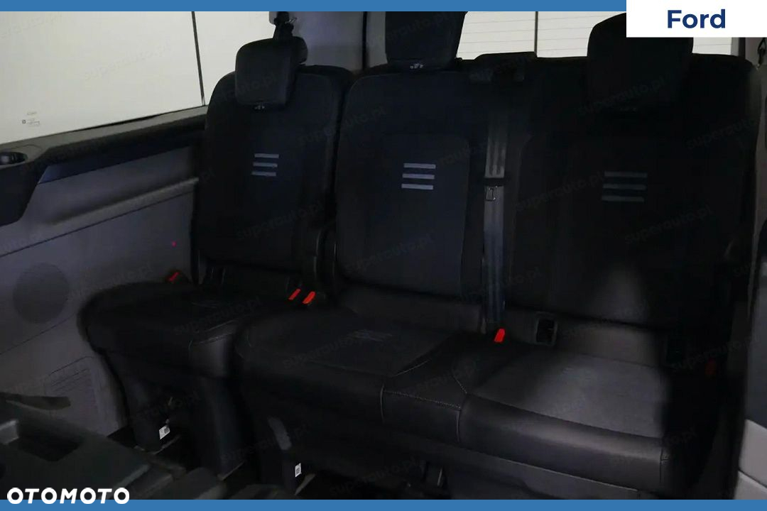Ford Tourneo Custom - 10