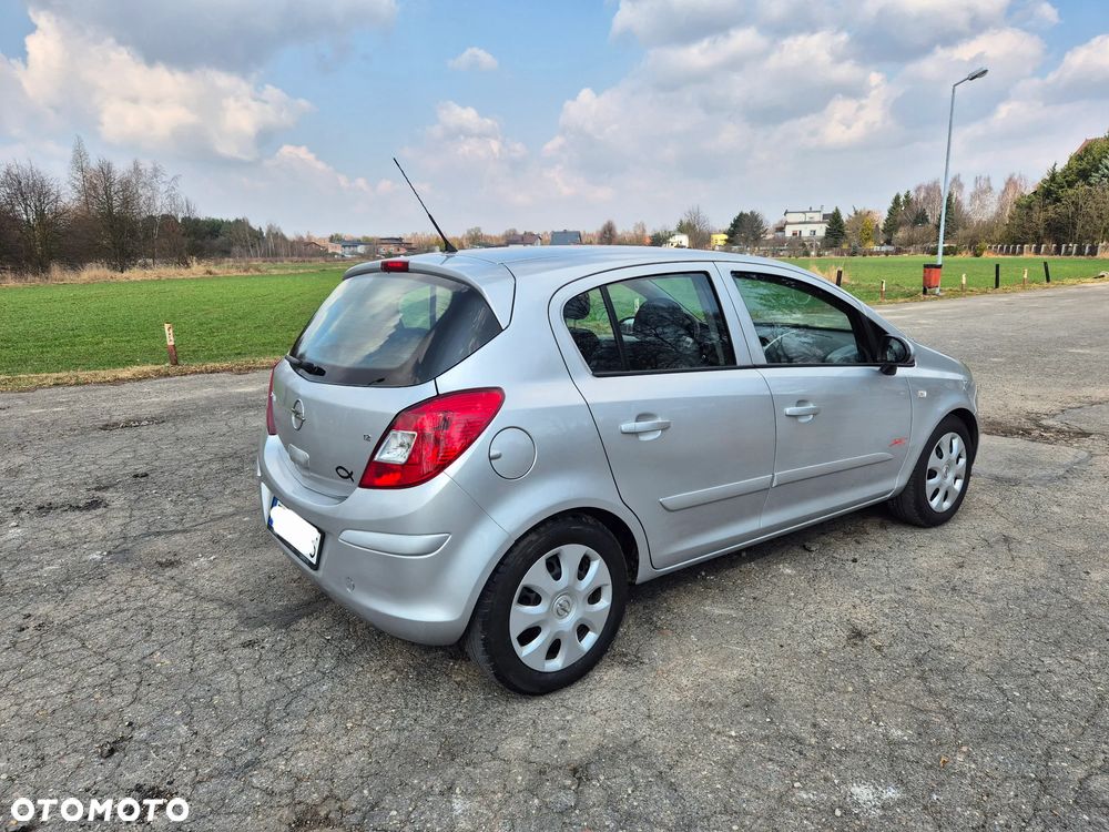 Opel Corsa 1.2 16V Edition - 17