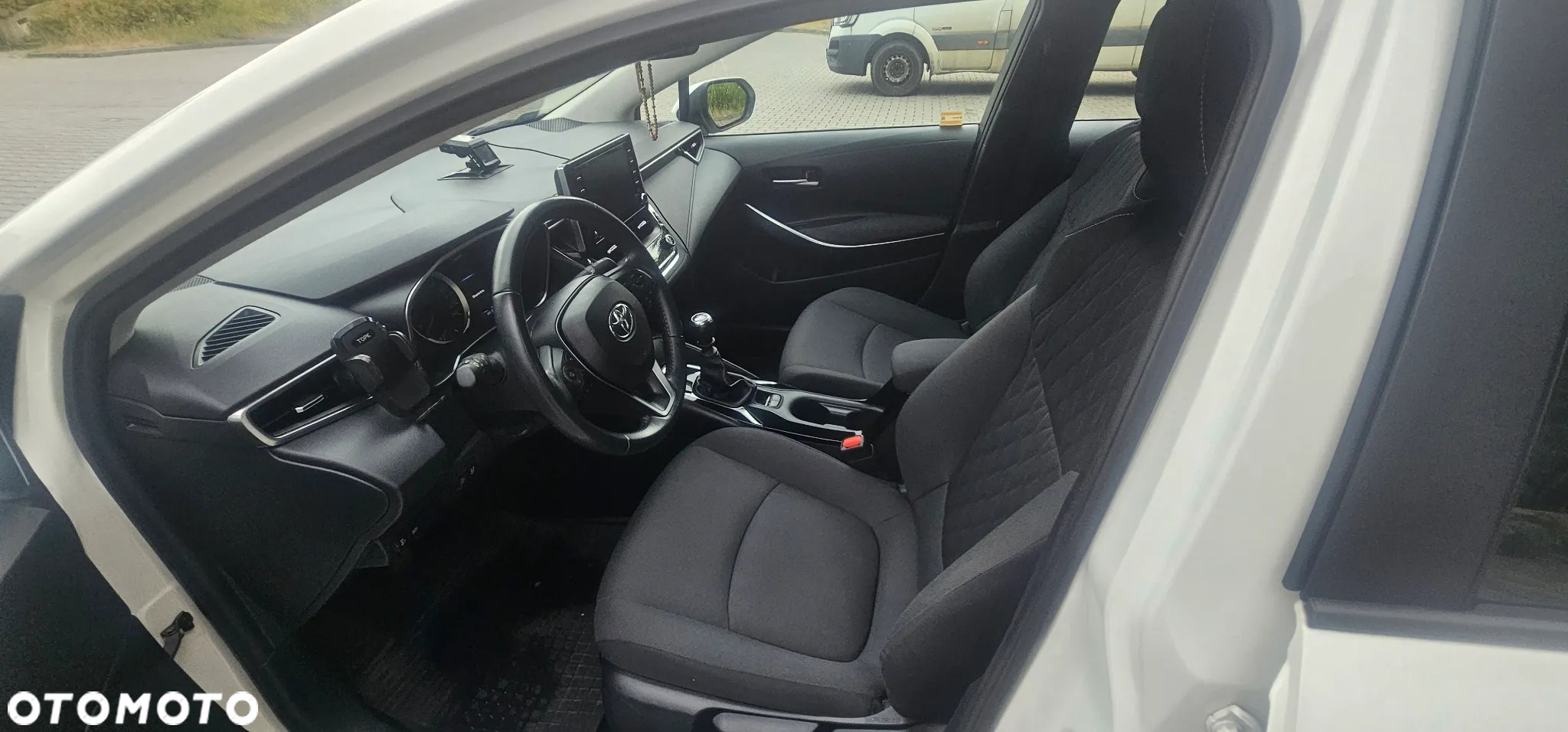 Toyota Corolla 1.5 Comfort - 18