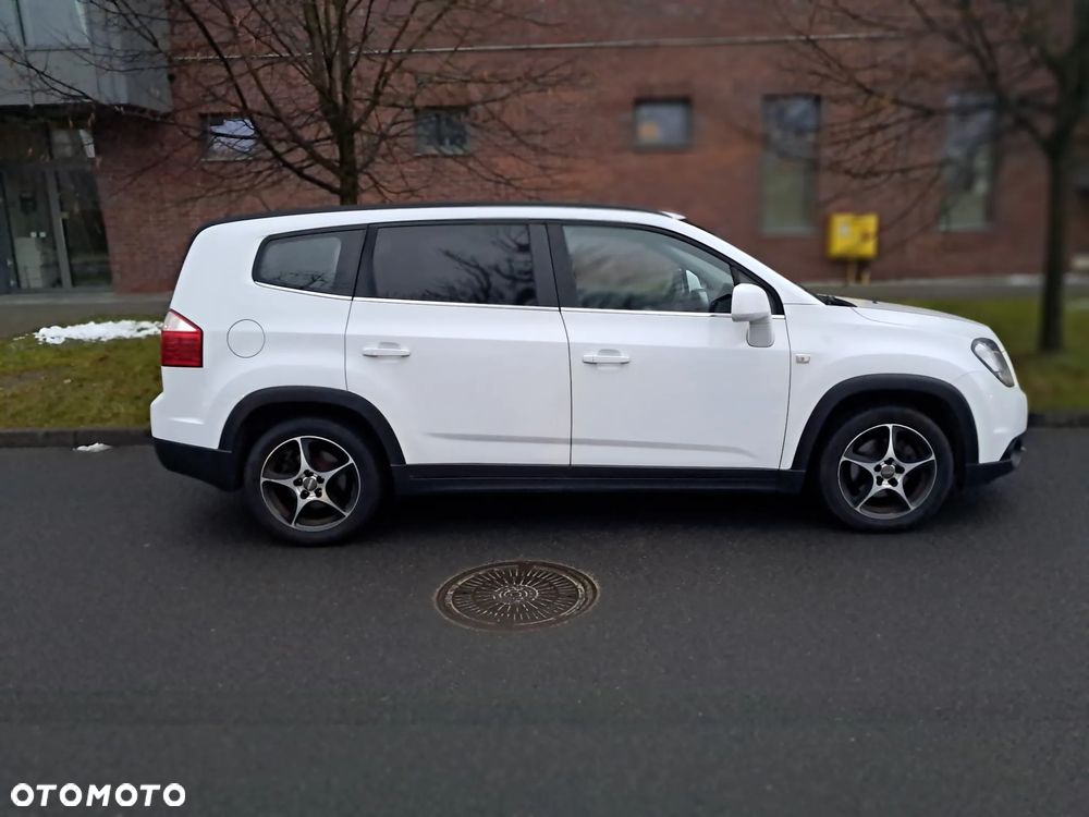 Chevrolet Orlando 1.8 LS+ - 21
