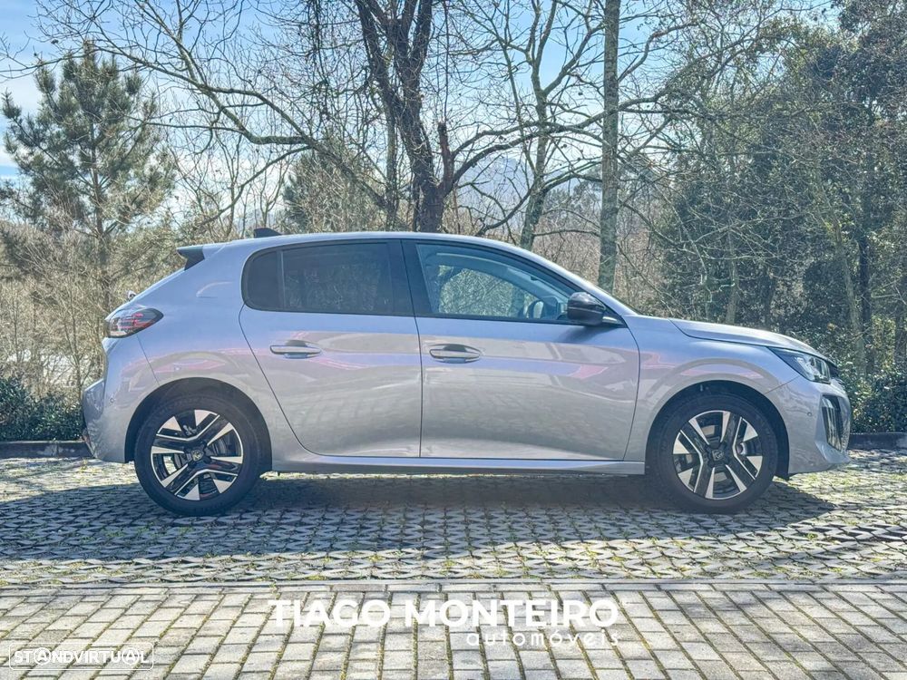 Peugeot 208 1.2 PureTech Allure - 26