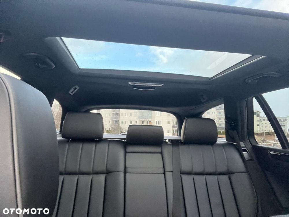 Mercedes-Benz Klasa E 300 BlueTec Hybrid - 18